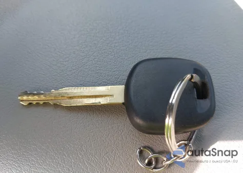 2011 Toyota Camry Le from USA, damaged, VIN 4T4BF3EK1BR114587